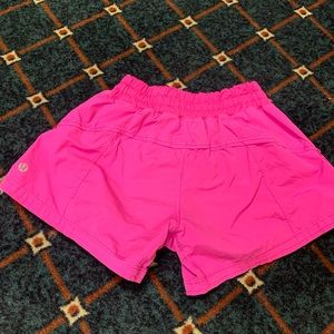 Vintage hot pink lululemon shorts not sold anymore with big front pockets